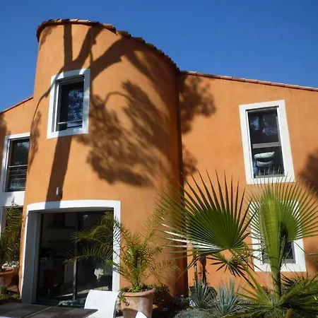 La De La Mer Villa *